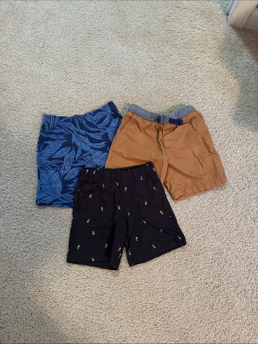 Boys 3-Pack Casual Shorts - Blue Leaf, Tan, Black Pineapple